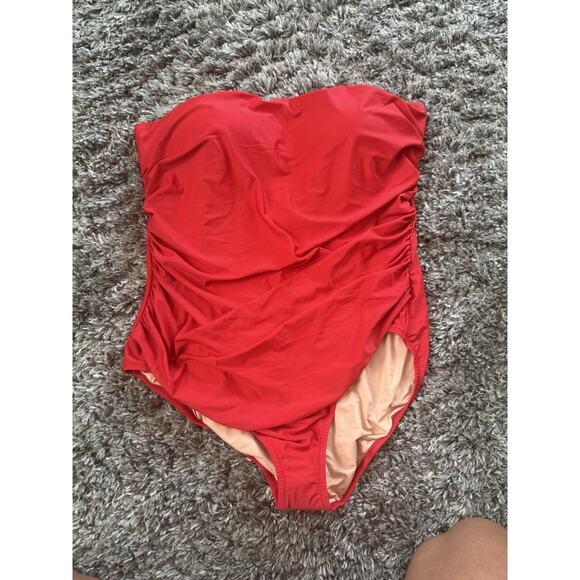 NWT J. Crew Gemma Ruched Strapless One Piece Bathing Swim Suit Adj Strap Size 22 - Picture 1 of 9
